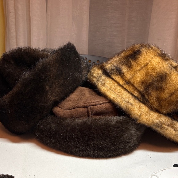 betmar Accessories - Betmar New York lot of THREE Brown Acrylic Faux Fur Hats One Size